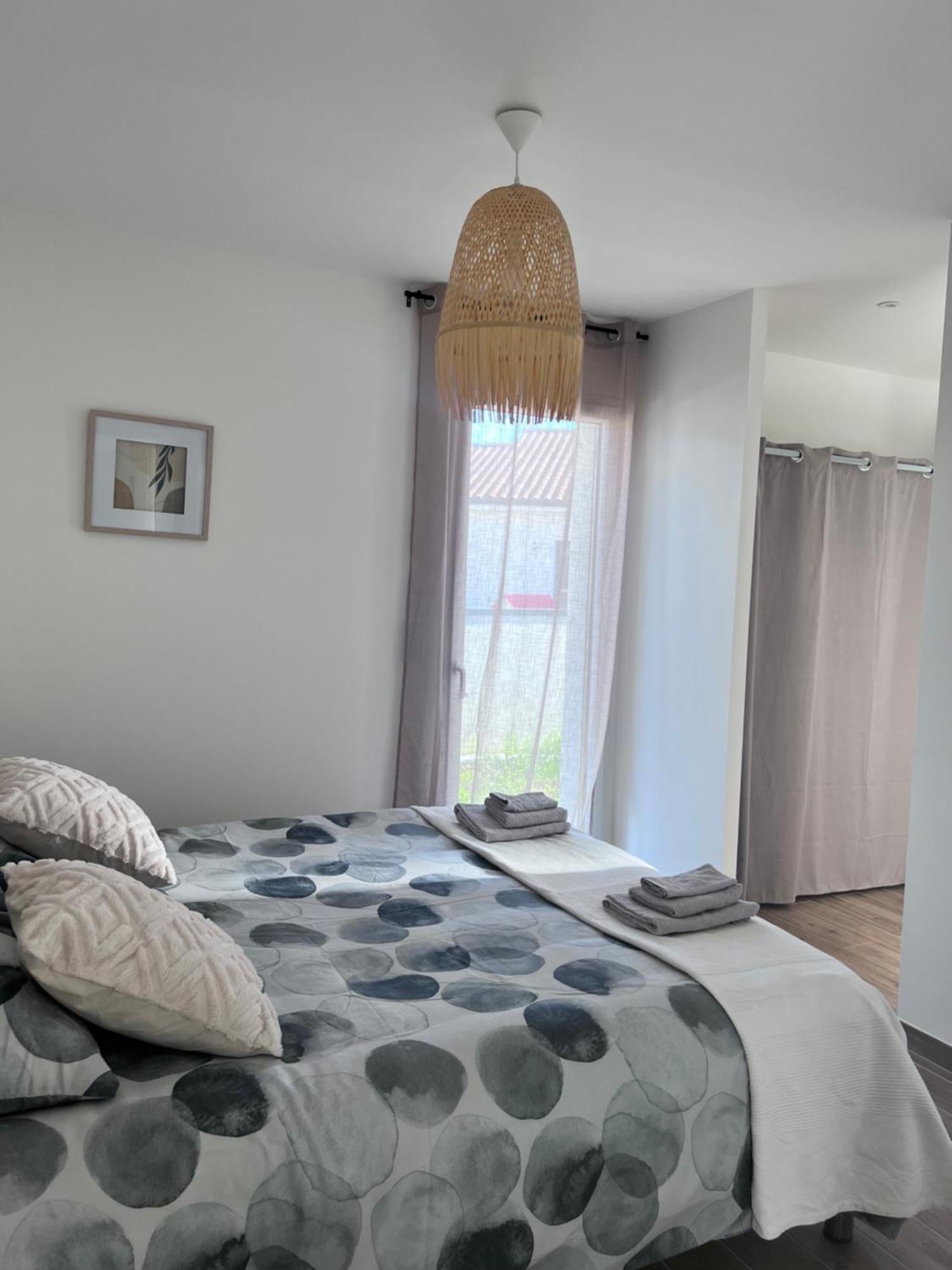 Nesehome, Maison A Proximite Du Futuroscope Montamisé Εξωτερικό φωτογραφία